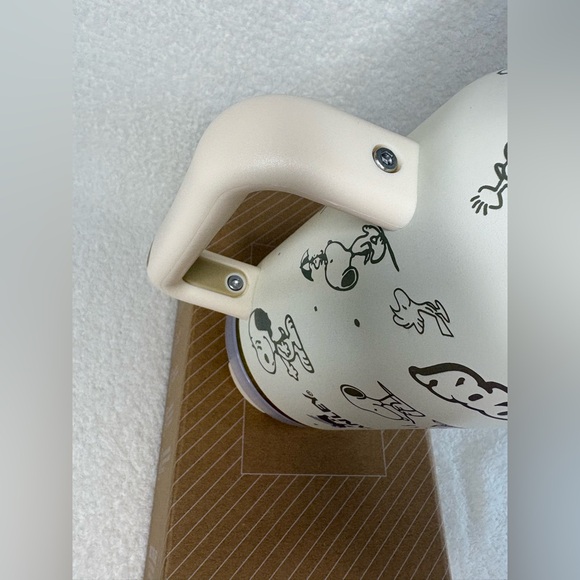 Customized Snoopy Stanley Quencher H2.0 FlowState 40 oz - Picture 6 of 8